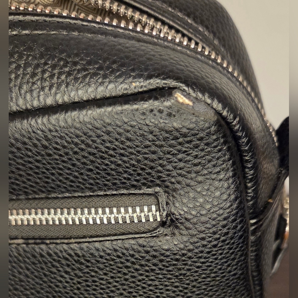 Set of 2 Vegan Leather Camera Crossbody Bags Black & Taupe Adjustable Straps - Picture 10 of 10